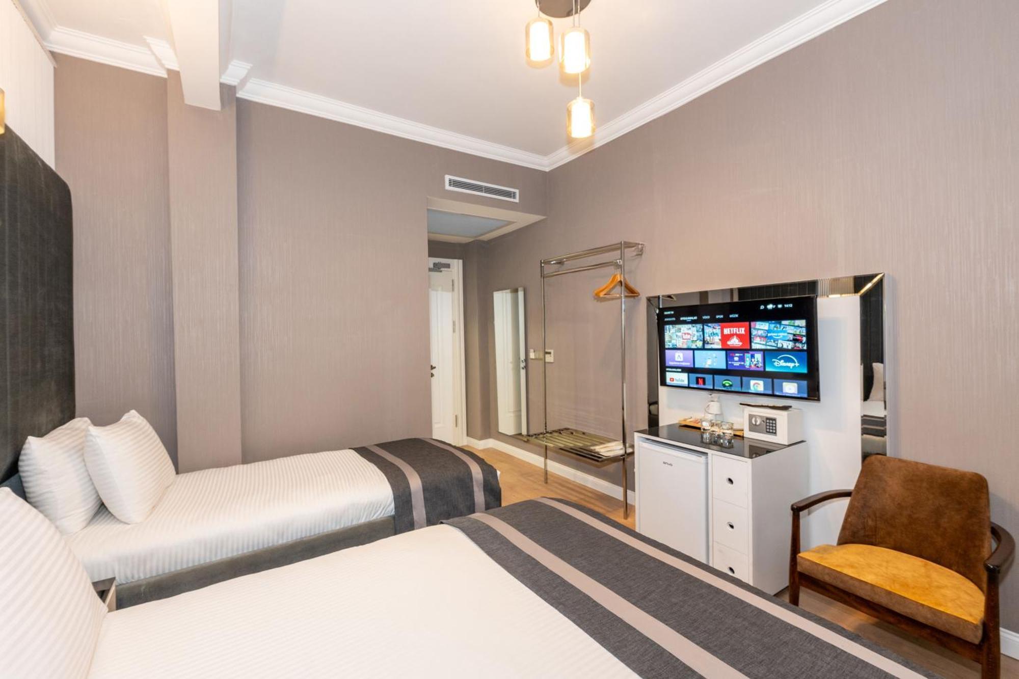 The Now Hotel Истанбул Екстериор снимка